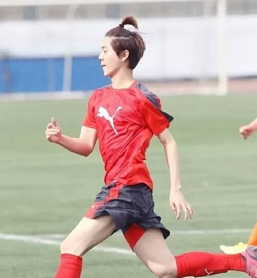 鹿晗回应被说娘,鹿晗对于别人说他娘的回应