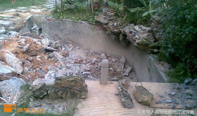 大型鱼池建造过程及施工方法,省钱鱼池建造过程及施工方法