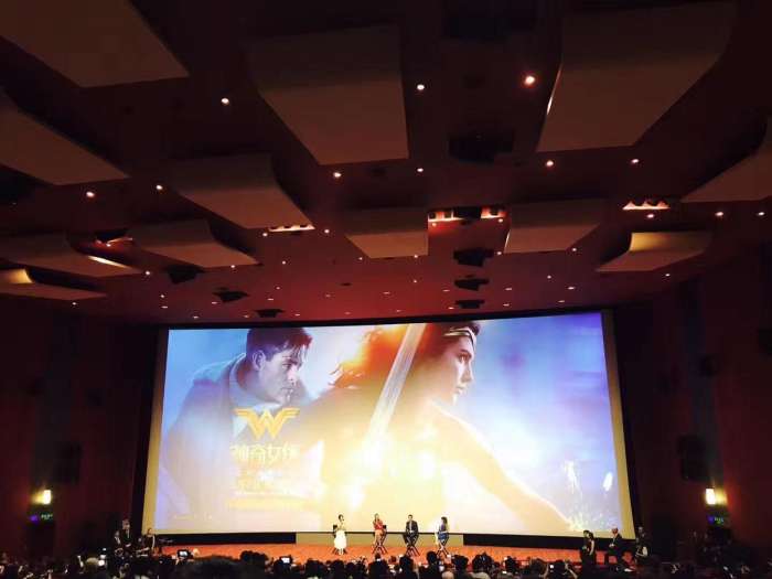 摔跤吧爸爸票房多少亿,摔跤吧爸爸票房破十亿阿米尔汗