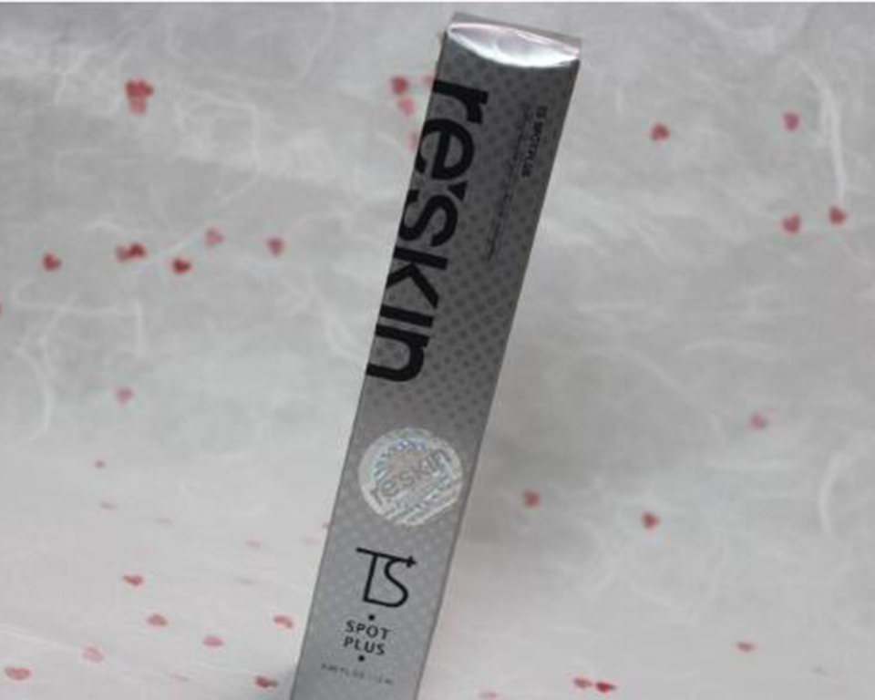 脸上突然长很多小痘痘是过敏吗,脸上过敏的痘痘怎样快速消除