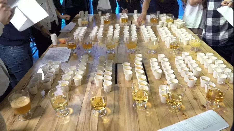 花3000块喝17升苹果汁，得出这个结果……