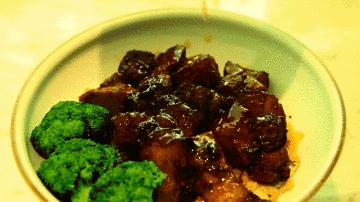 带上双鱼座就能免费吃,一年卖出1000000份的剁椒鱼头!