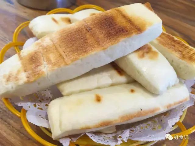 土豆和鸡一家亲，突然插了个杠子馍，这情况可就复杂了……