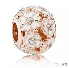 一入潘门深似海|潘多拉的串珠子是怎么让人买到上瘾的?