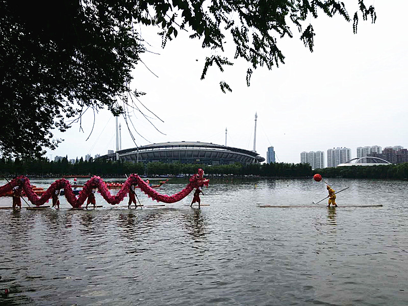 端午的诗句古诗,端午的英文