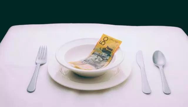 现在是投资美元的时候吗,现在美元值得投资吗