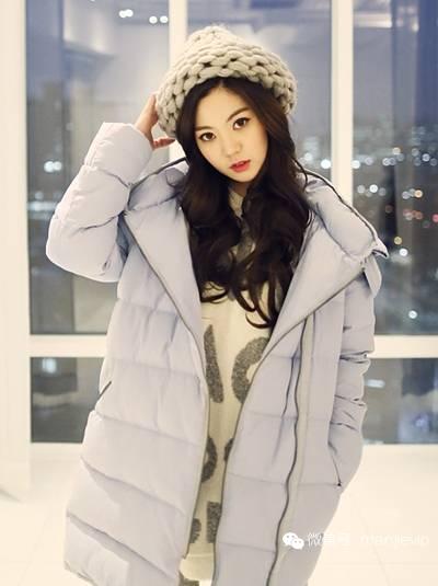 羽绒服让你穿的轻松保暖 (冬季保暖又时尚谁能比得过羽绒服)