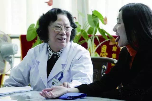 活过100岁的名家谈10大养生秘诀,80岁老中医的保养秘诀