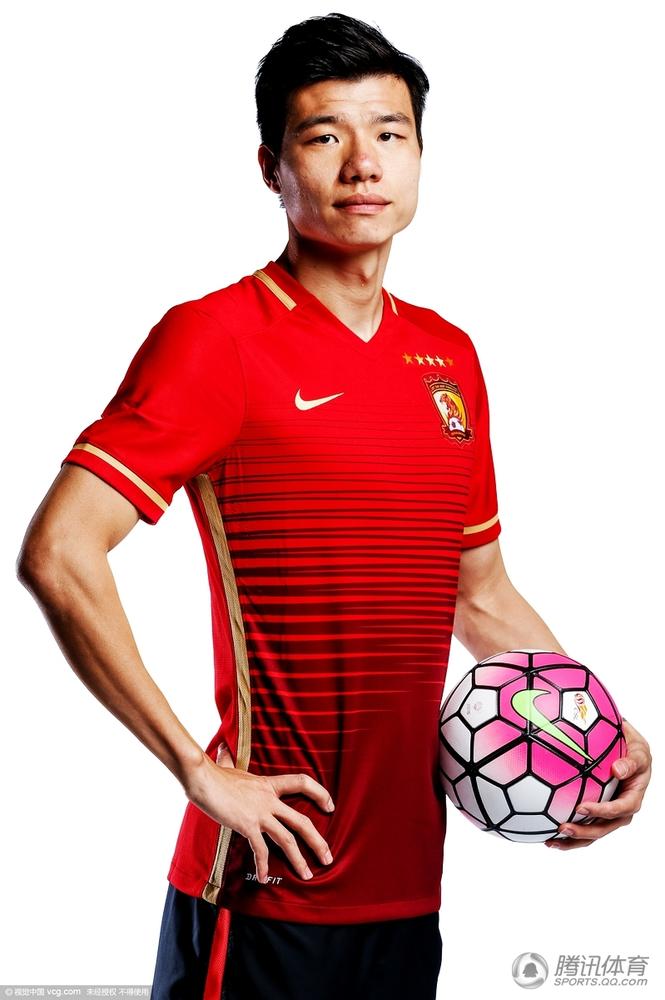 广州恒大新赛季官方写真照图片,恒大写真图片大全