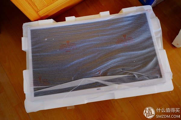 【良心定价的网吧利器,槽点需改进】惠科HKCX320曲面一体机拆机、升级配件及评测