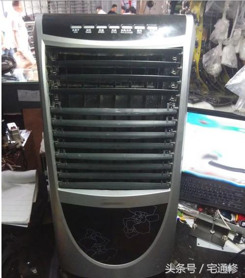 空调扇面板无显示故障怎么修理,空调扇通电按开关但没反应怎么办