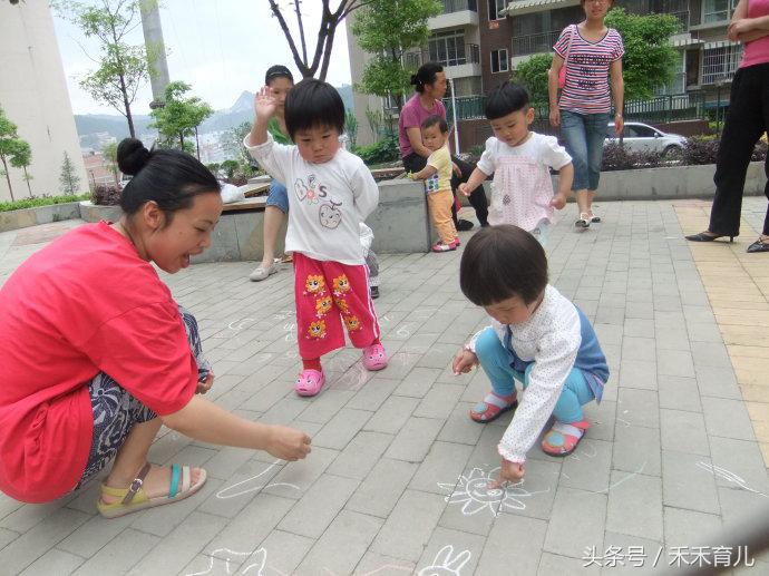 小宝宝红屁屁反反复复,2个月的宝宝屁屁红怎么回事