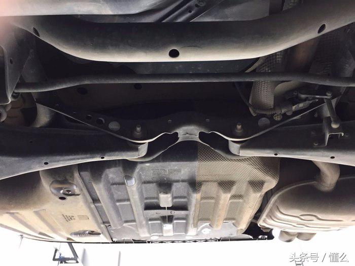 09年迈腾b62.0t什么变速箱,10年迈腾b61.8t新车售价多少