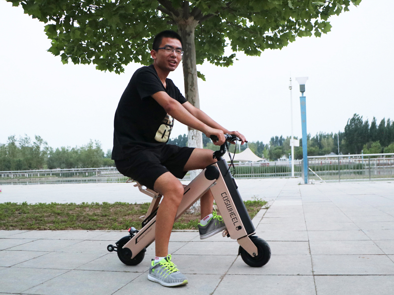 卡西威尔电动车市场价,一秒钟折叠的电动车