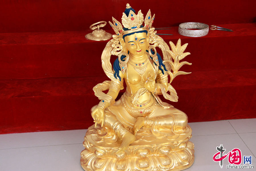 泥塑佛像教学视频,泥塑佛像的基本技法