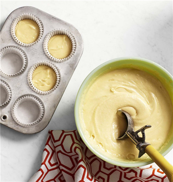 如何用土做茶杯蛋糕教程,蛋糕制作基础马克杯蛋糕