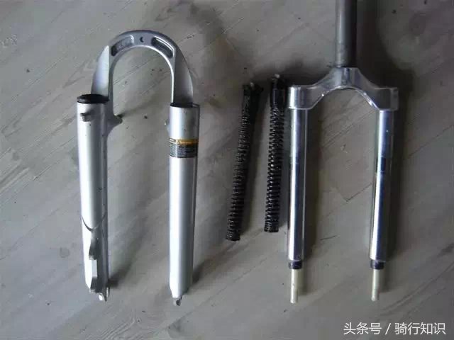 入门级山地车前叉结构图,山地车入门级前叉拆解