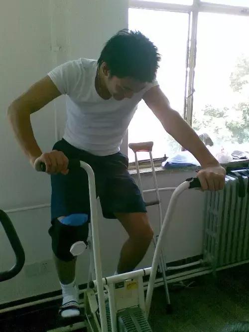 18岁被借给印尼,一路升级成圣战士,他都经历了什么?