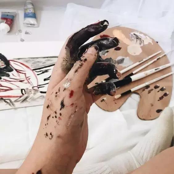 画画看起来很难,画画不容易啊