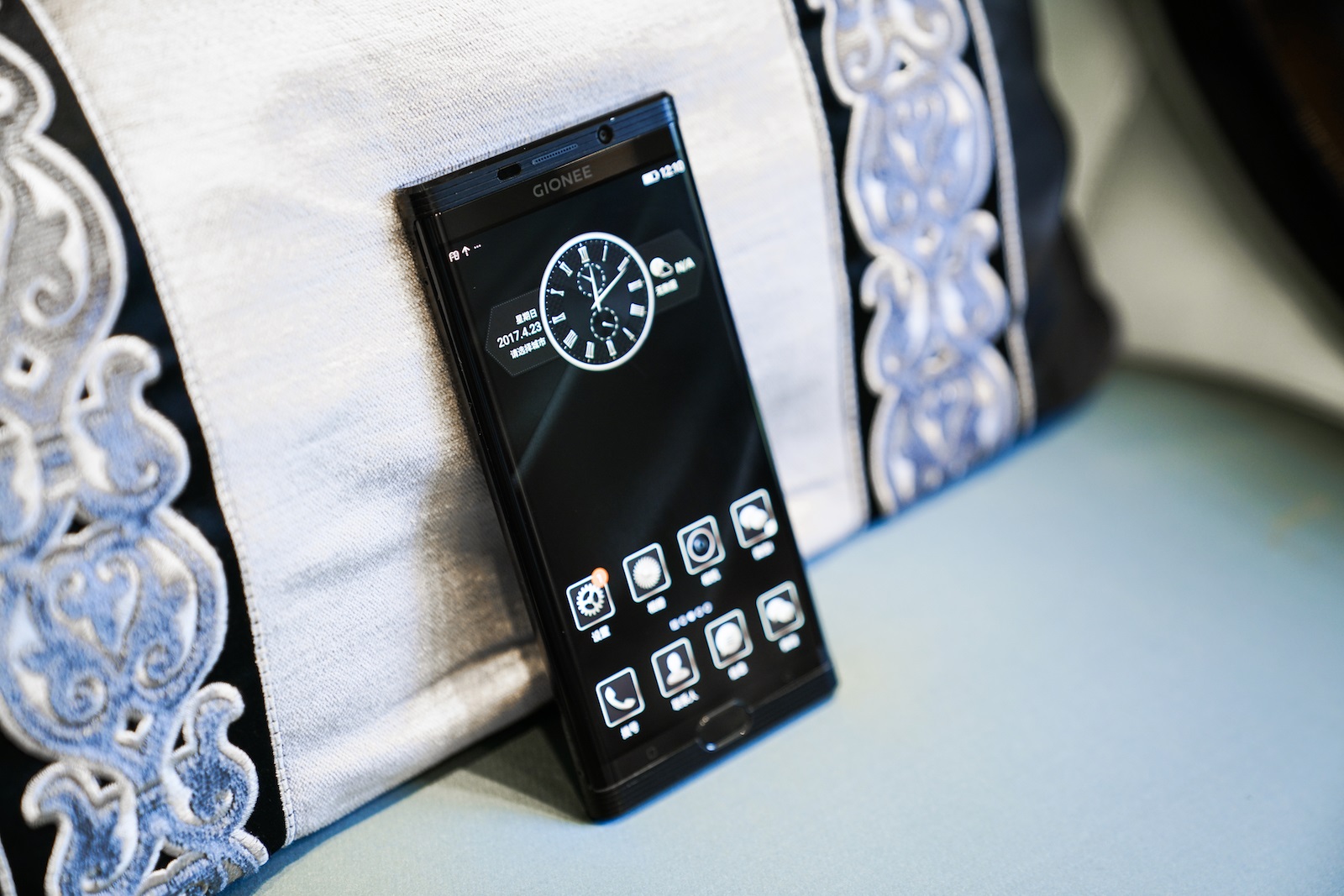 金立m2017现在的价格,金立m2017卖多少钱