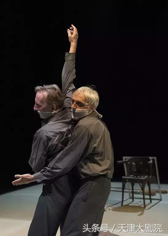 等待戈多话剧4分钟,等待戈多话剧片段20分钟