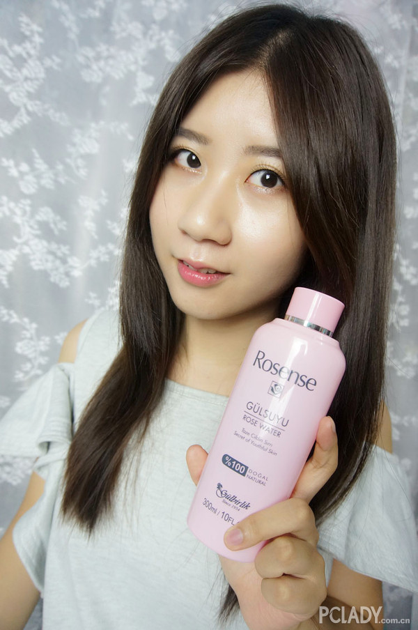 夏天皮肤干燥起皮用热水洗脸,夏天不拒绝油腻的小妙招