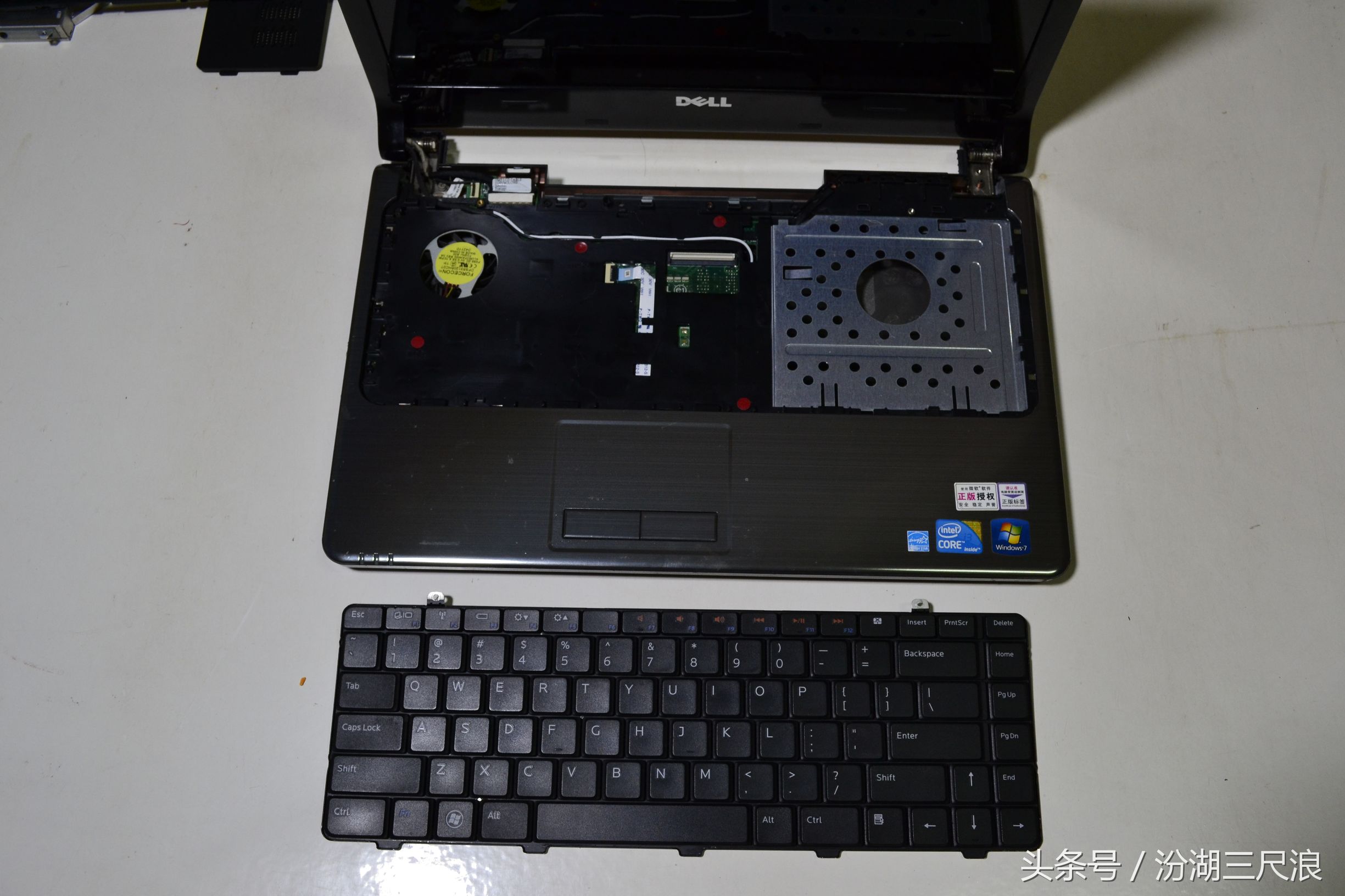 戴尔1464笔记本拆机研究图解