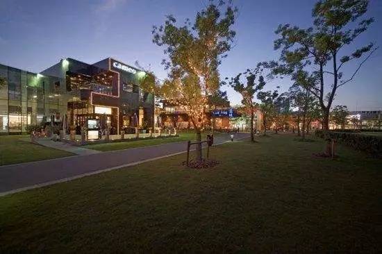 夜跑美丽江边夜景,夜跑沿途的夜景很美心情特别好