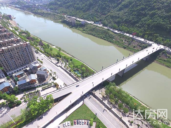 中肯楼盘深度解析,江湾城业主论坛