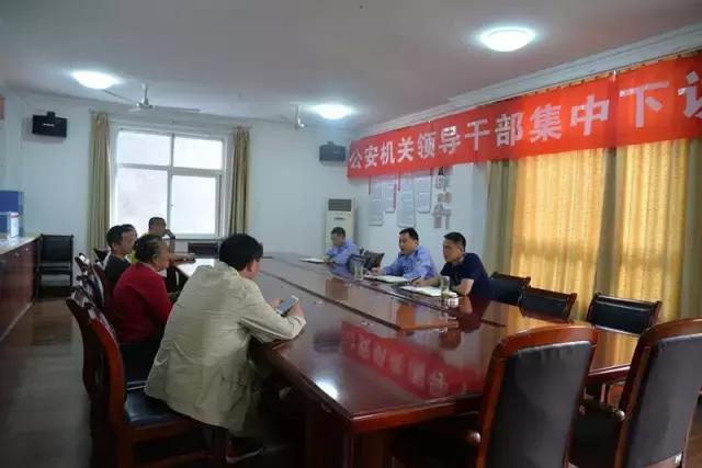 七旬老人离婚后成黑户警方还“身份”将户口送上门！