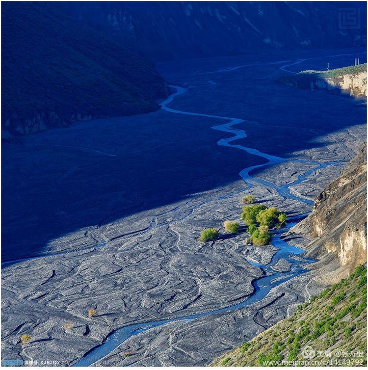 美丽*疆新**100张——美在雪山，美在草原，美在戈壁，美在心灵！