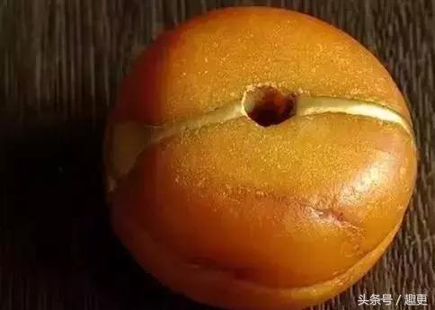 蜜蜡摔断,蜜蜡摔成两半怎么修复深圳