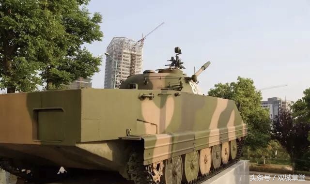 大别山军工厂旧遗址,大别山国防教育园坦克