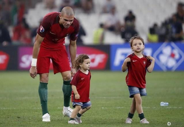 佩佩告别皇马泪目,佩佩对皇马的贡献