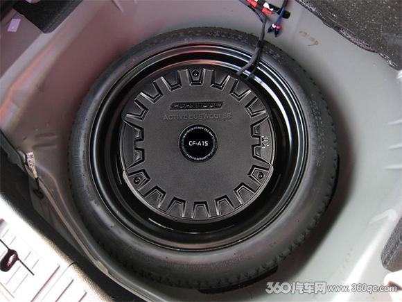 400瓦美式隐形重炮!交叉火力CF-A15备胎低音炮测评