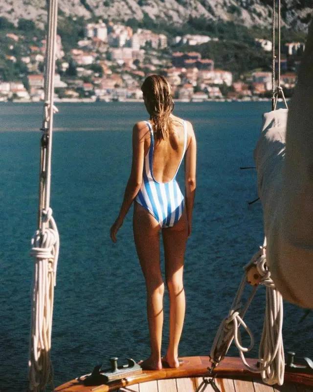 夏天必备的高颜值泳衣上下装,好看不贵的泳衣还能当外衣穿男士