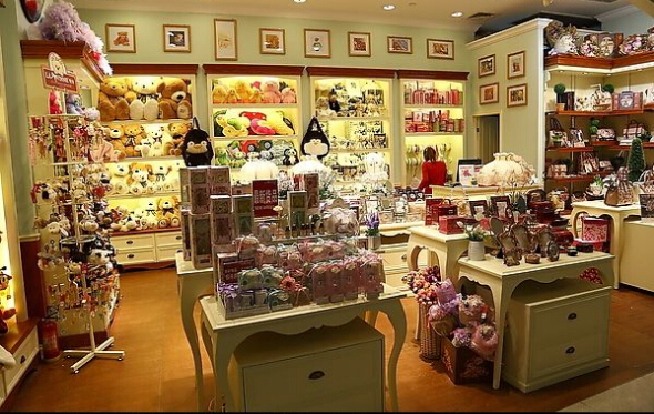 想开饰品店如何找货源合作进货,经营潜规则