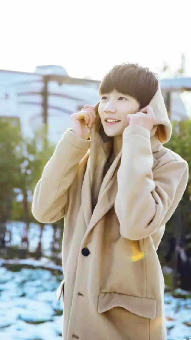 95后忙着霸屏上热搜,没听说这些名字的都是88年中年**