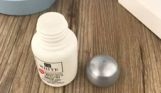 美白效果特别好的国货推荐平价,推荐一款最好用的美白产品