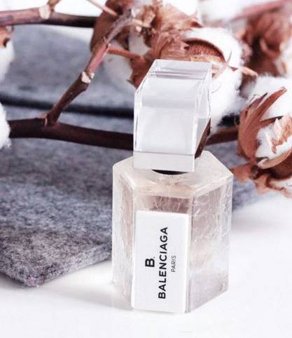 适合夏天的香水大牌气质香水,清冷没有脂粉味的香水