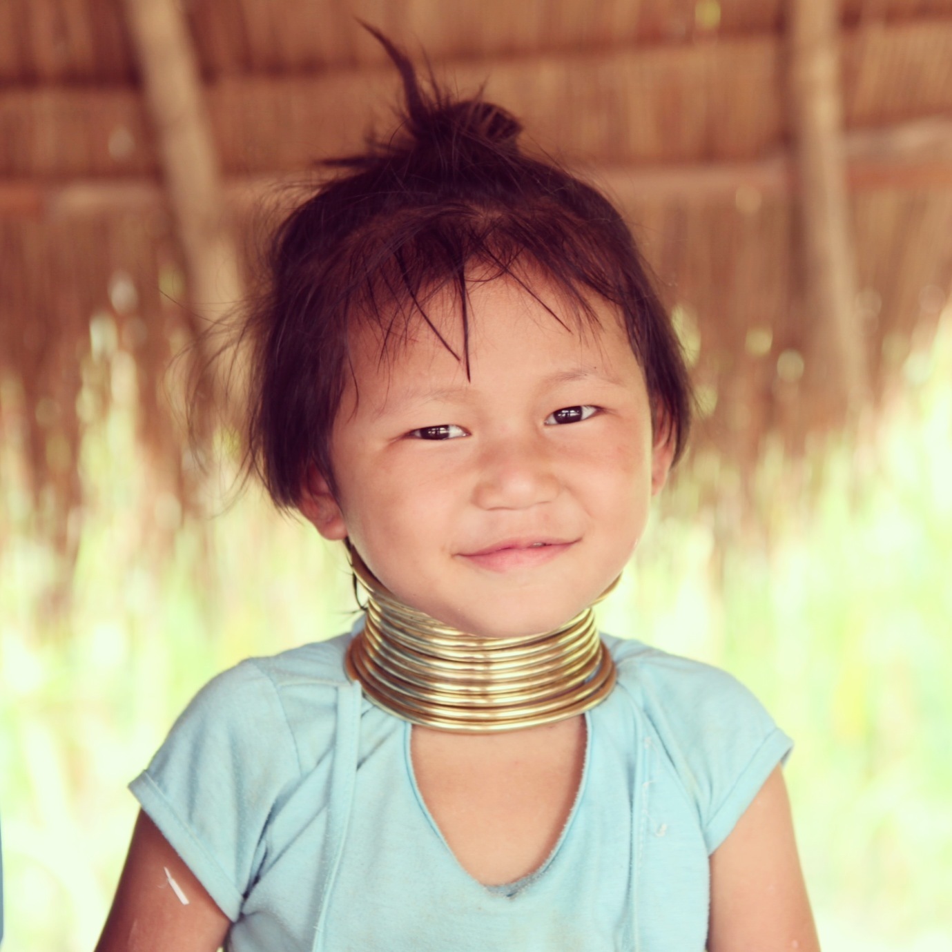 揭秘四大部落的“自残”习俗他们都是一群游荡的吉普赛