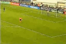 门将十大逆天进球盘点,最精彩不可思议的门将进球