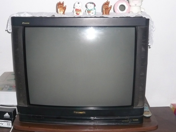 何止72变?电视下半身从无到有的进化史