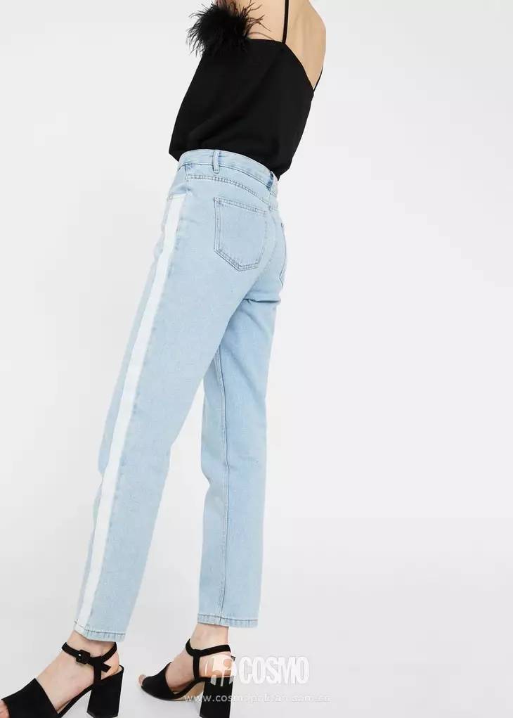 穿起来弹性十足又舒服的牛仔裤,紧身牛仔裤有很好的时髦感