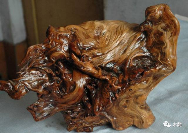 刚到手崖柏就两半了,崖柏会不会开裂