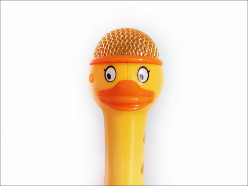 蓝宝贝K1评测：多功能当道的早教市场突然刮起简约风