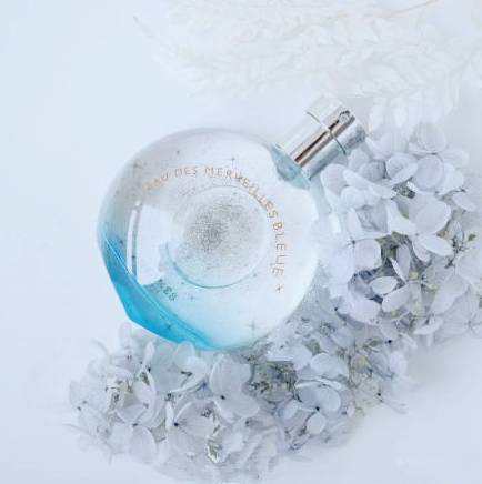 适合夏天的香水大牌气质香水,清冷没有脂粉味的香水