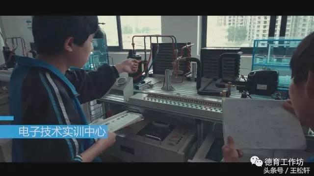 缇庝附鏍″洯榄呭姏鏍″洯,缇庝附缁忕