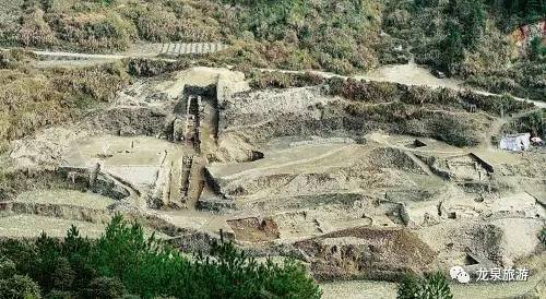 龙泉青瓷哥窑传说,龙泉青瓷哥弟窑故事出自什么书