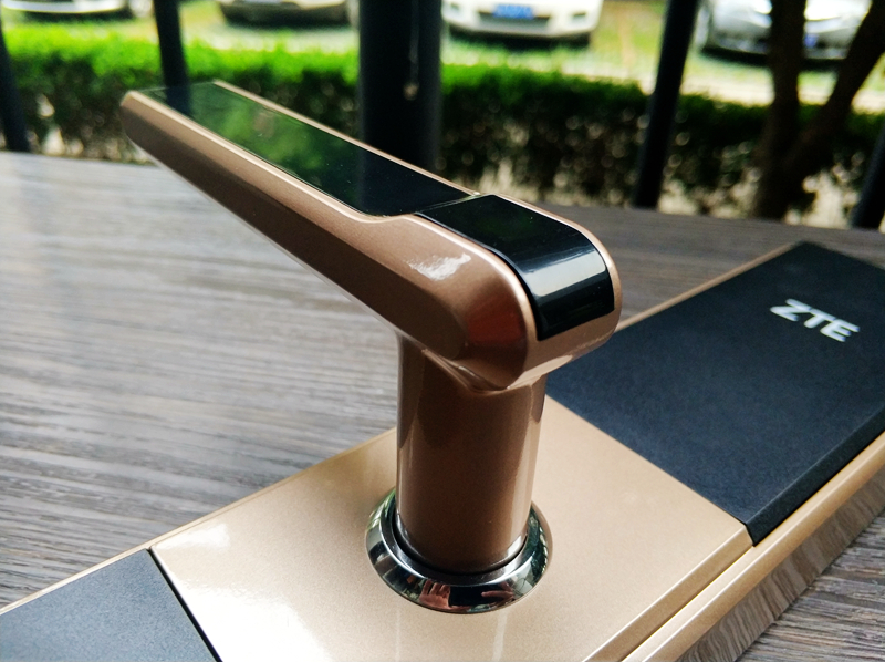 出门忘带钥匙烦恼更换指纹锁,怎样克服出门忘锁门忘关灯